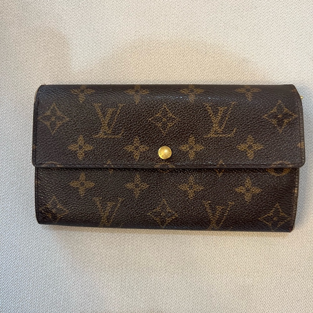 Louis Vuitton monogram wallet